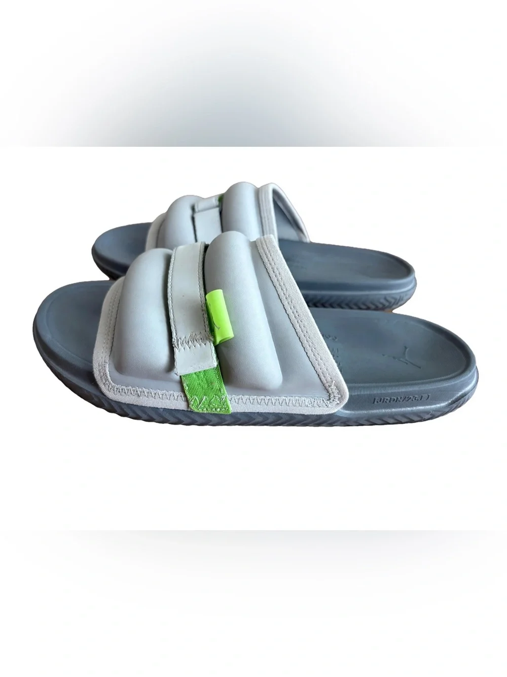 Nike Jordan Super Play Slide Silver Flint Grey Green Bean Sz 12 Puffy DM1683-030